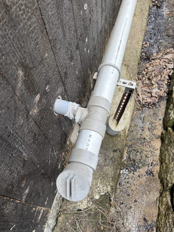 倉敷市／外部配管修理