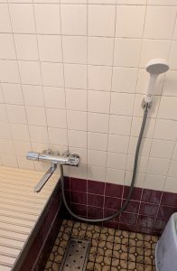 倉敷市/浴室用サーモスタットシャワー混合水栓の本体交換